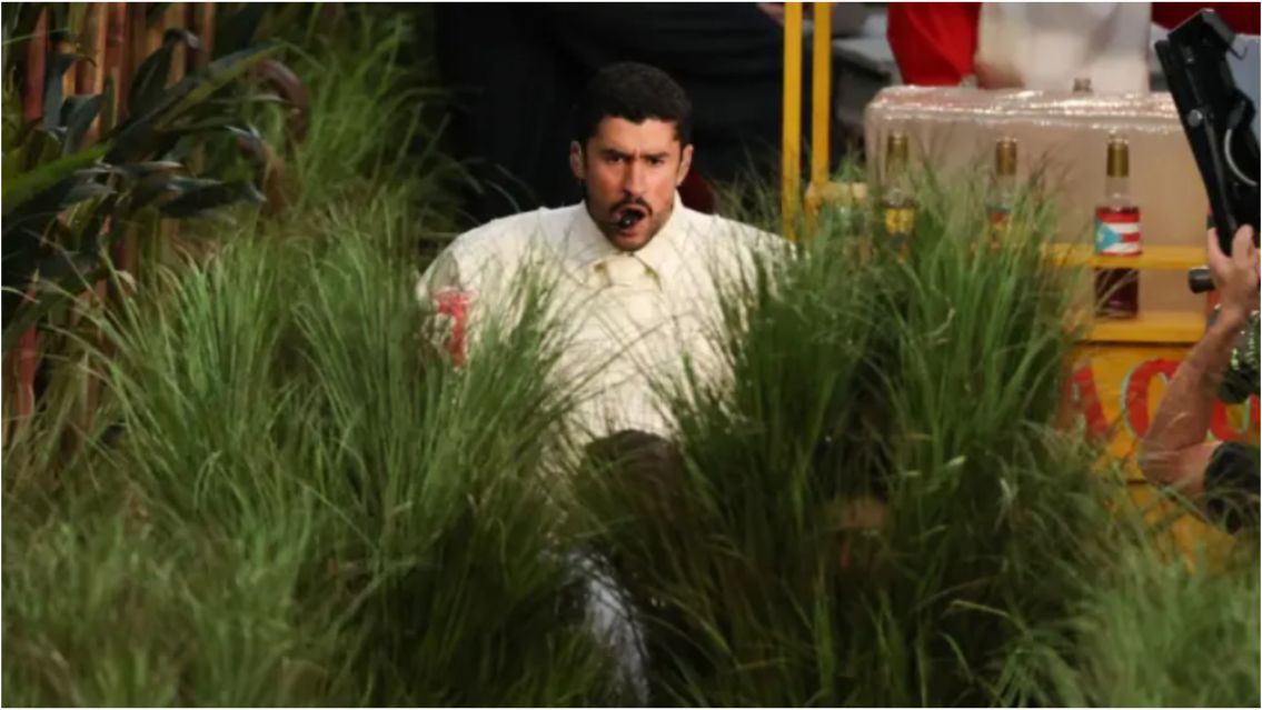 Revelaron cu�nto ganaron los "arbustos humanos" del show de Bad Bunny