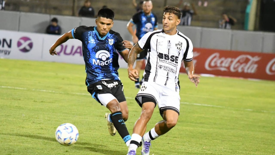 El Lobo cumpli� y gan� por penales en un apasionante encuentro en Salta