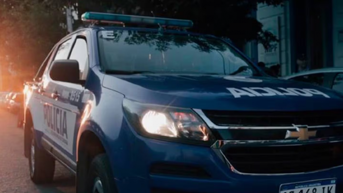 La policía investiga la muerte de un peón que conducía una fumigadora