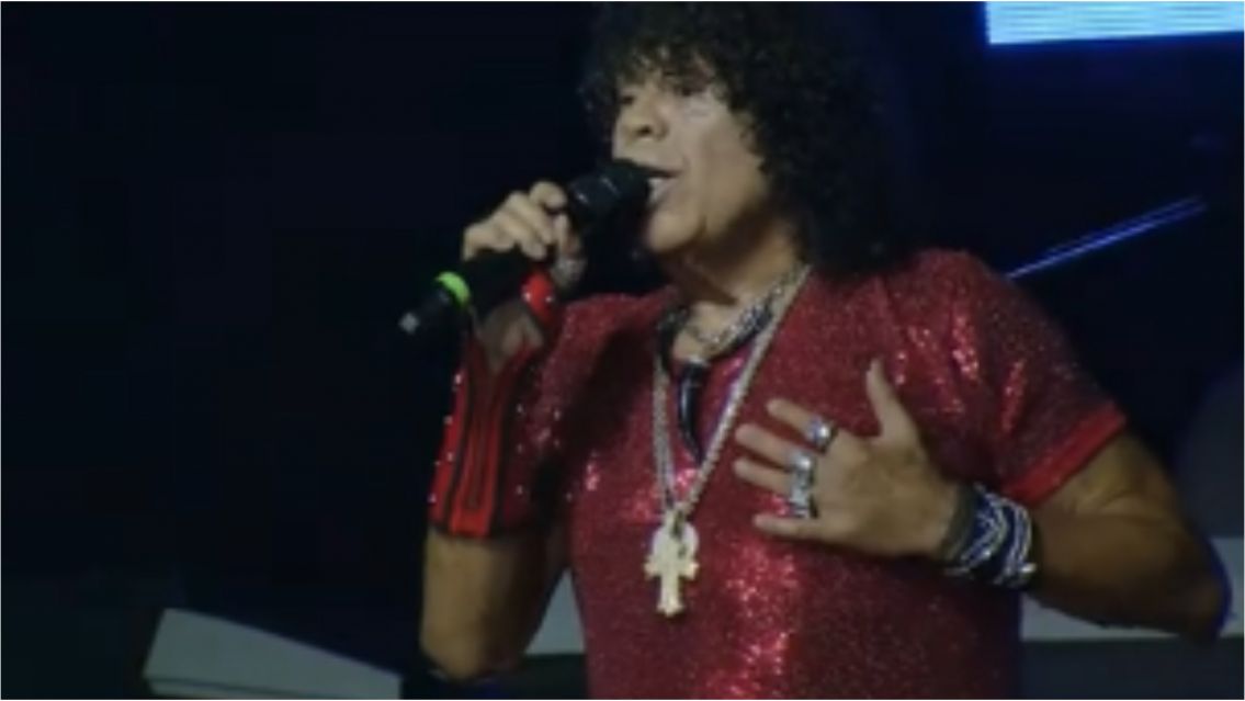 Preocupaci�n por la salud de La Mona: fren� su show varias veces y pidi� perd�n