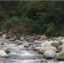 Encontraron sin vida a un angelito: fue arrastrado por el r&iacute;o