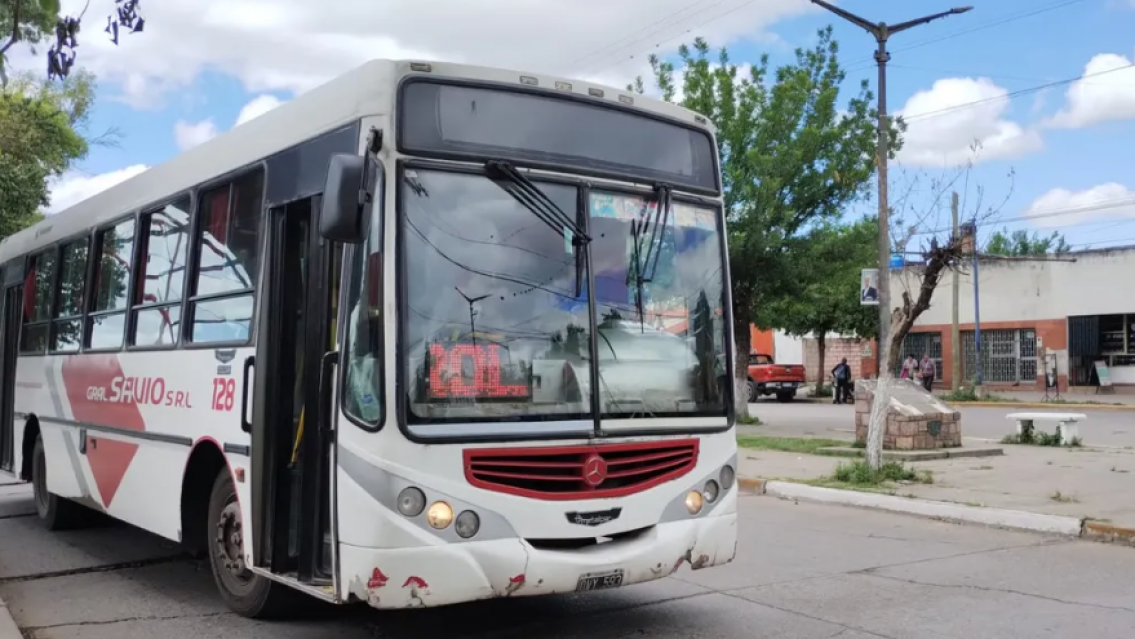 Servicio de transporte reducido en Palpal� por paro nacional