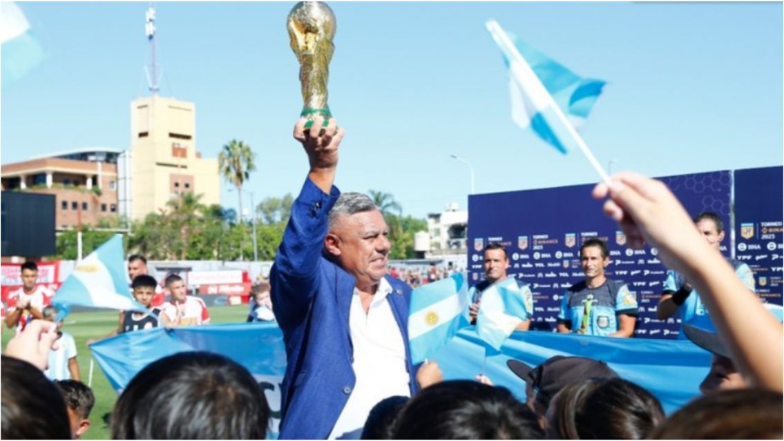 Paro total en AFA: suspenden el f�tbol argentino para respaldar a "Chiqui" Tapia