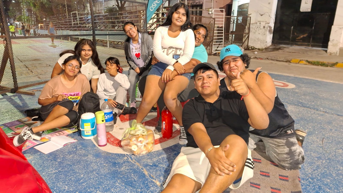 "La vamos a hacer sentir el carnaval": locura por Cazzu gratis en San Pedro