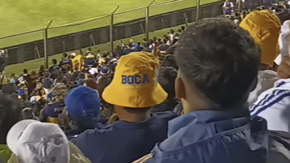 "Todos lo aman": el famoso que apareci� en la cancha para ver a Boca en el norte