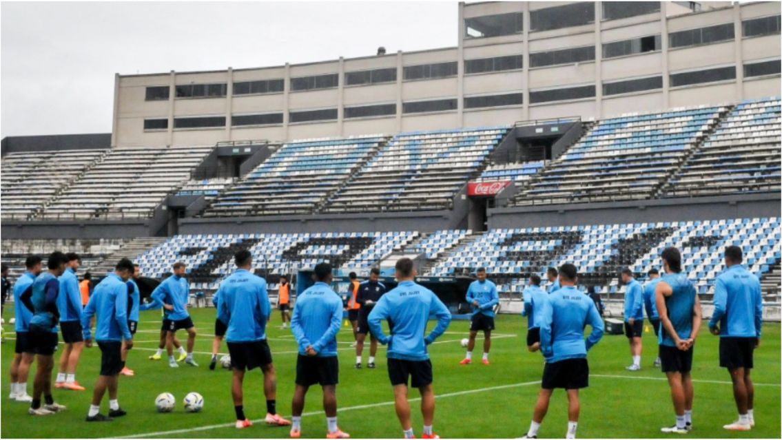 Gimnasia se prepara para un partido clave ante Quilmes en el 23 de Agosto