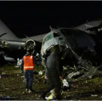 CONMOCIÓN en Bolivia: un avión se estrelló y murieron al menos 20 personas