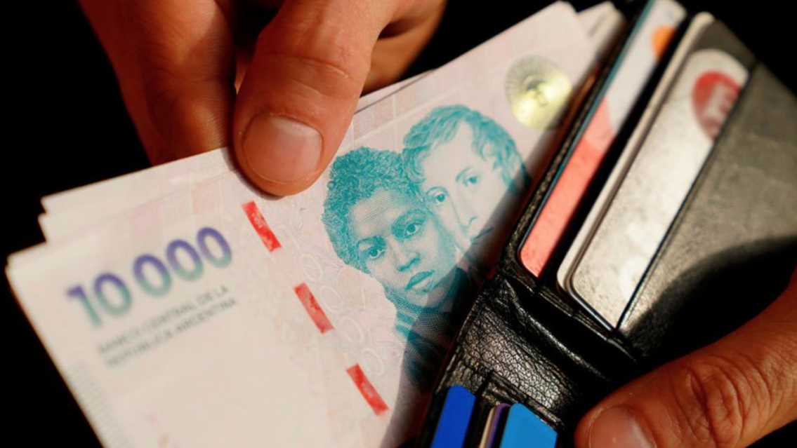 �Ma�ana muchos juje�os tendr�n plata en sus cuentas: arranca el pago de sueldos a estatales