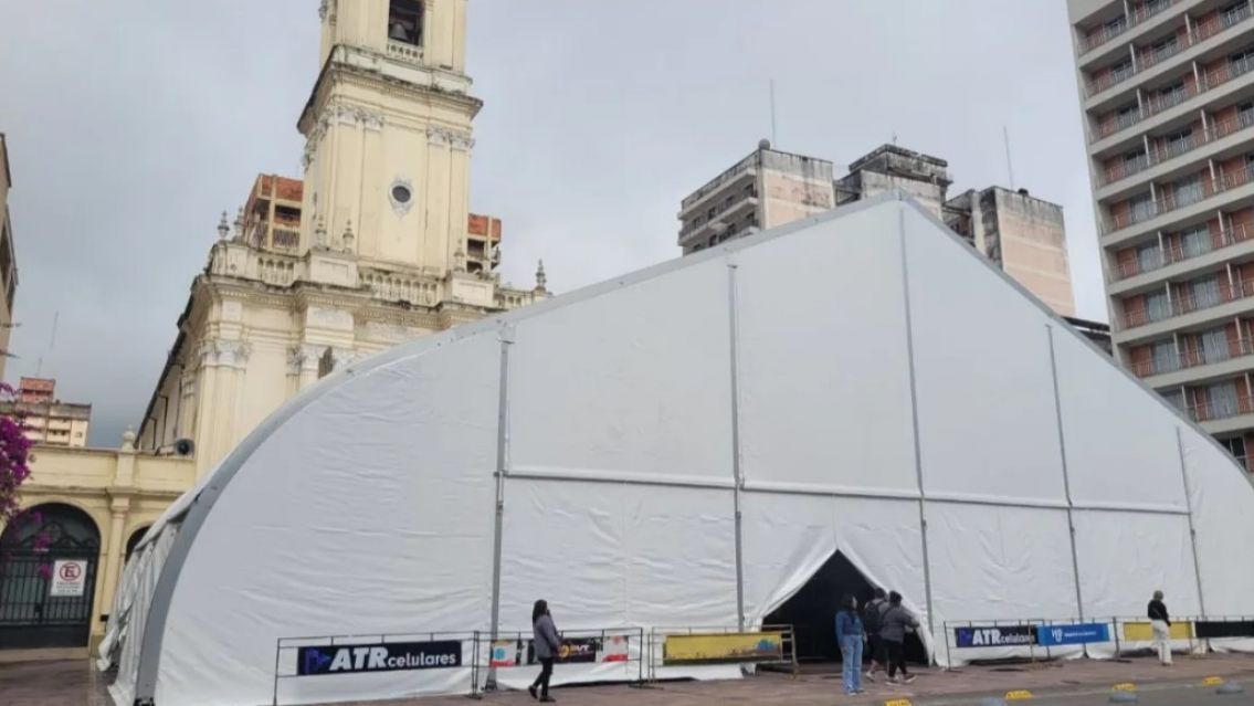 Viene floja la venta del bono de contribuci�n para la carpa de la Catedral�