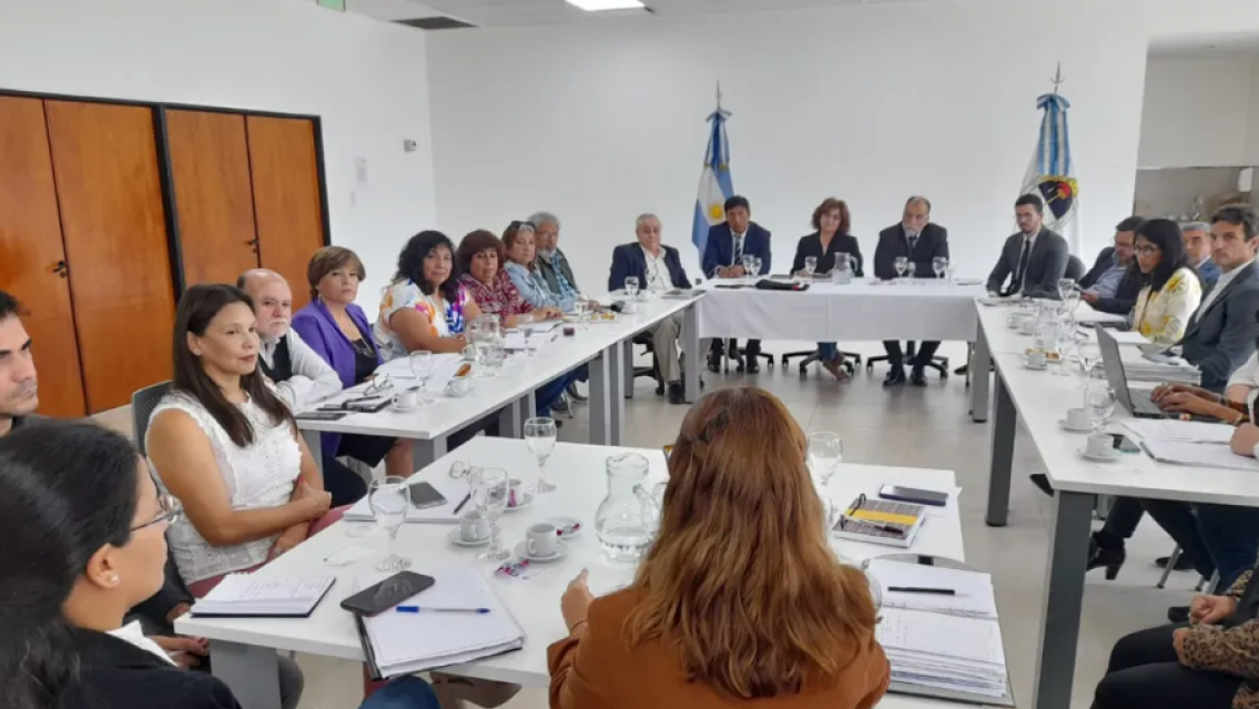 Paritarias en Jujuy: convocan a sindicatos estatales para continuar la negociaci�n salarial