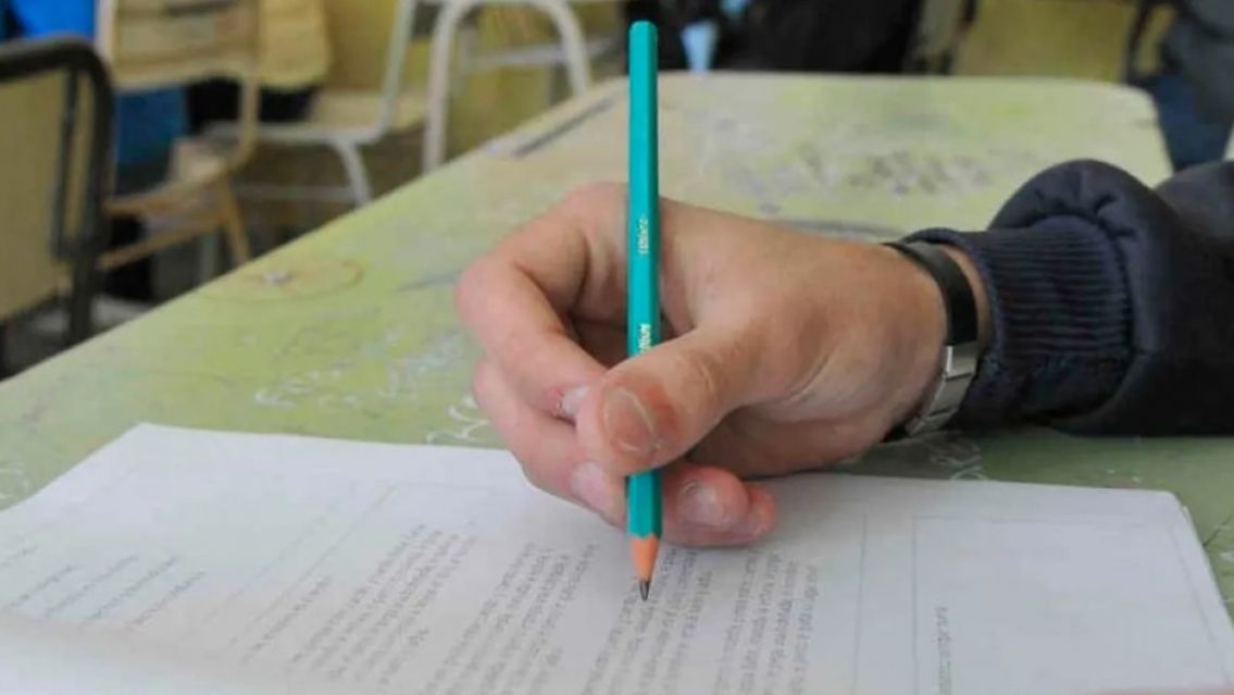 Mesas extraordinarias en Jujuy: quiénes pasan de año y qué pasa si desaprueban