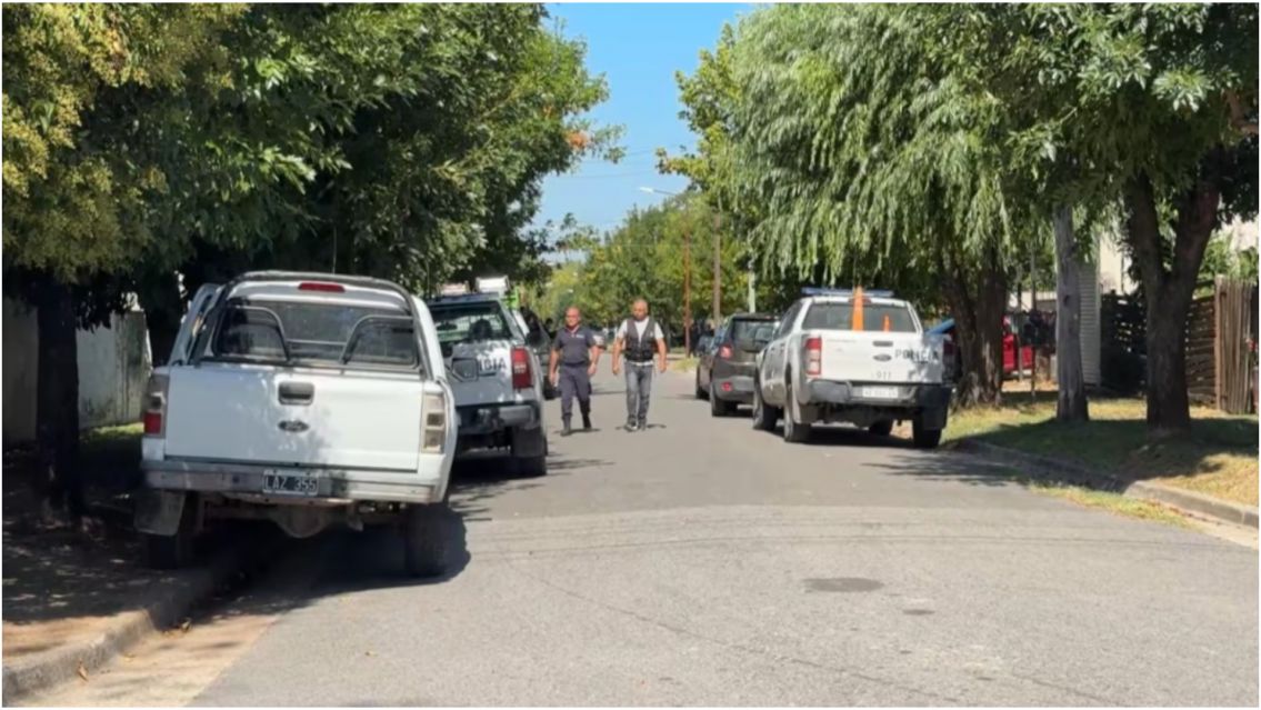 Hallaron sin vida a una jubilada y apuntan a un adolescente de su propia familia