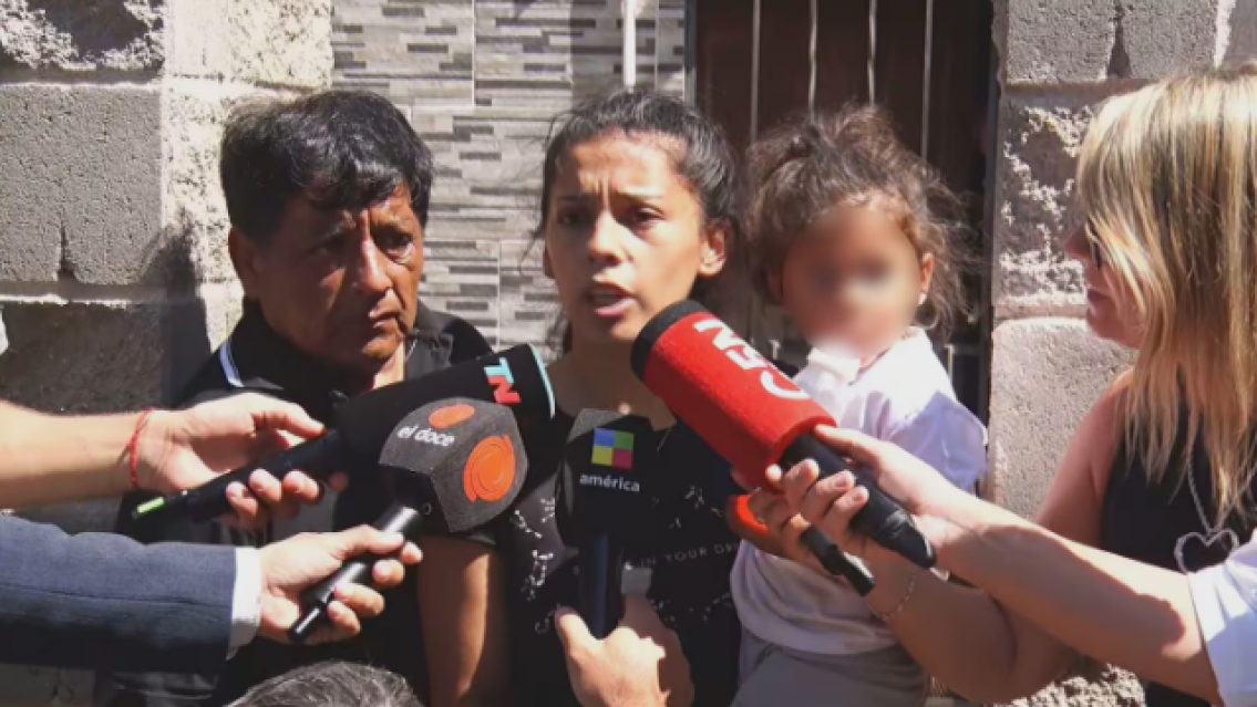 "Estaba con...": el escalofriante dato que dio la mamá de la nena que estuvo desaparecida