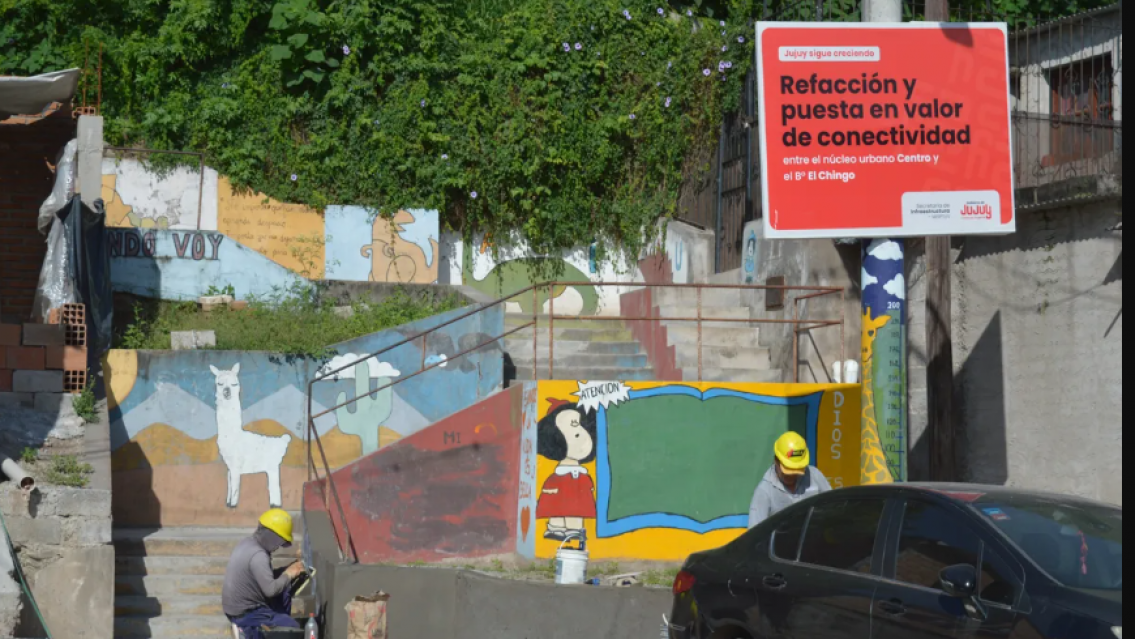 Obras en escaleras urbanas: avanzan conexiones clave entre barrios de la capital jujeña