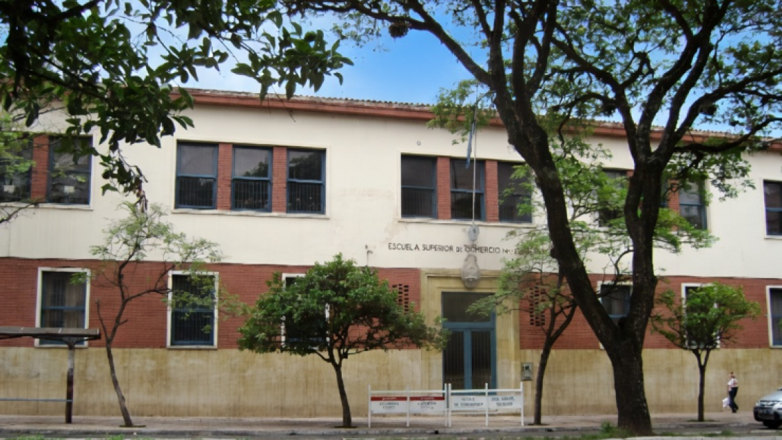 Esc�ndalo en una escuela: expulsaron de por vida a un docente por hacer algo terrible