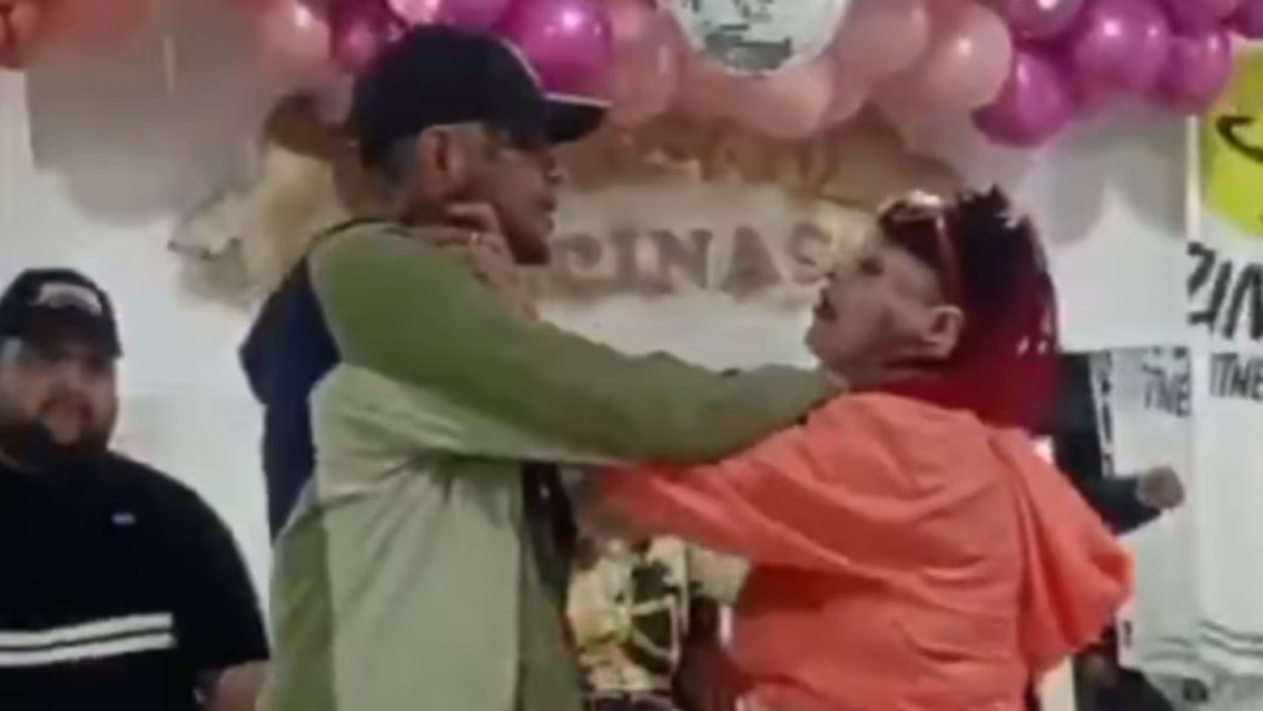 La "Chabona" se la agarr� con su pareja en un cumplea�itos y delante de todo