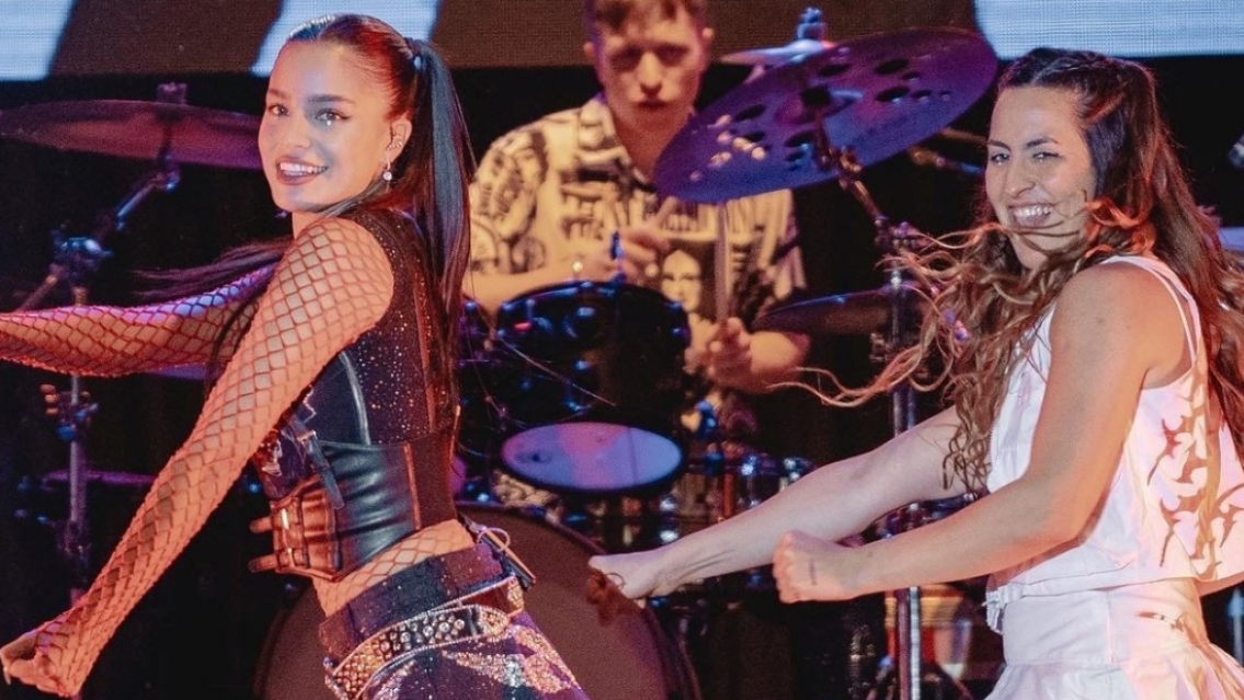 Rompió el silencio: una exbailarina habló de la interna entre Emilia y Tini