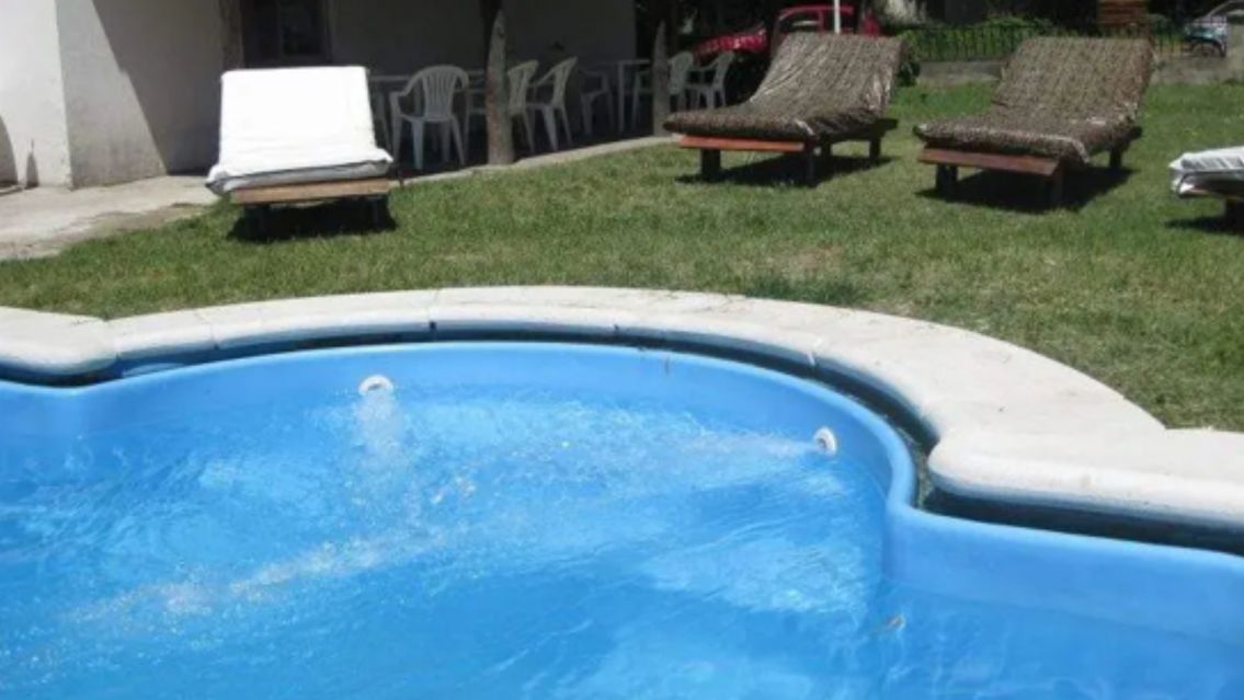 Dolor total: un nene de 2 a�os muri� tras caer a una pileta en su casa