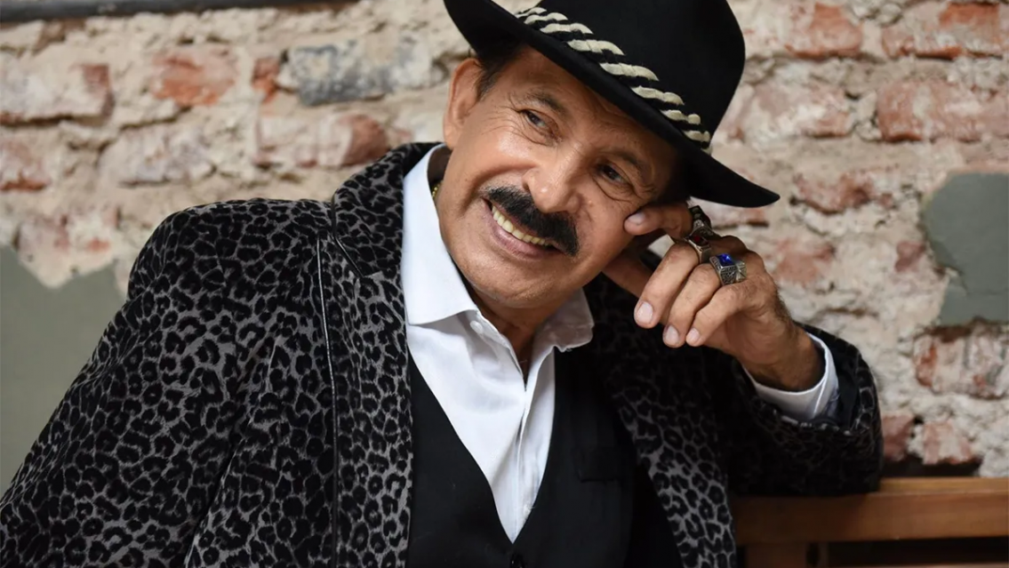 Antonio R�os present� a su hijo n�mero 23 y asegur� que no se har� la vasectom�a