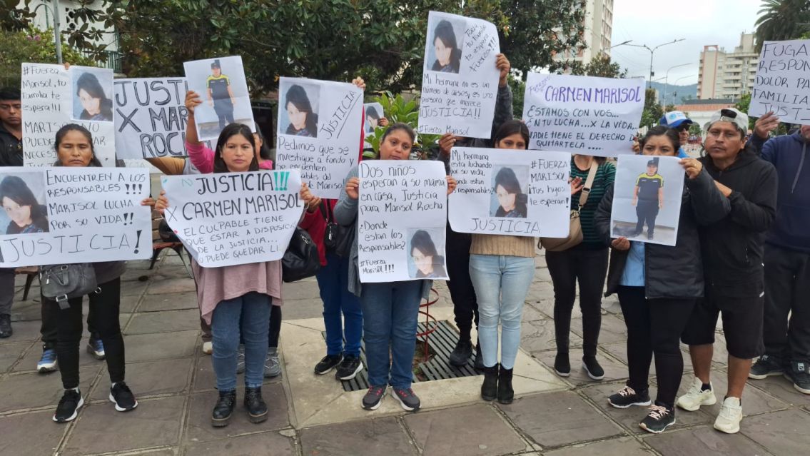 Una policía jujeña lucha por su vida y su familia pide testigos del choque en Ruta 9