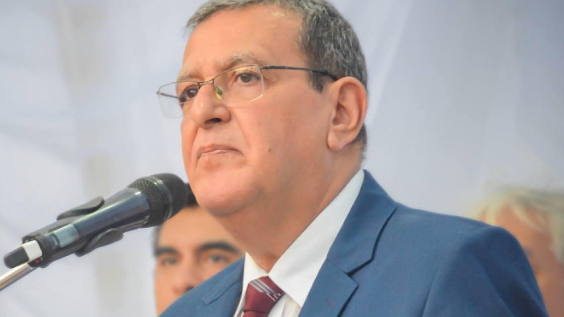 Libertador: estall� el malestar contra Oscar Jayat por subas de hasta 400% en tasas