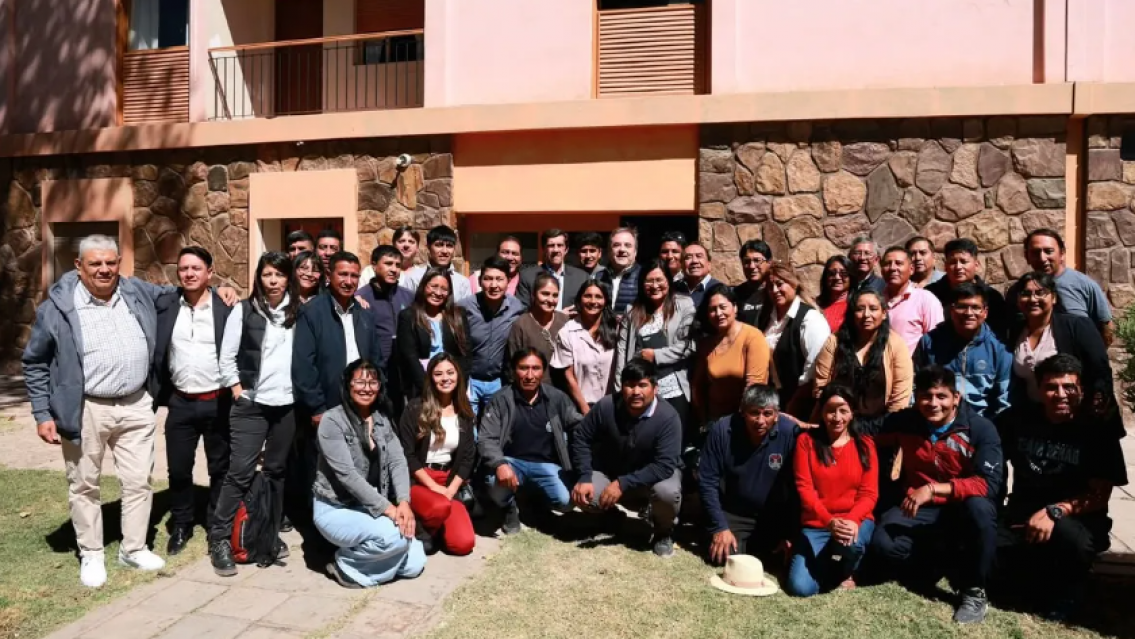 Sadir reunió a intendentes de Quebrada y Puna en un encuentro de gestión