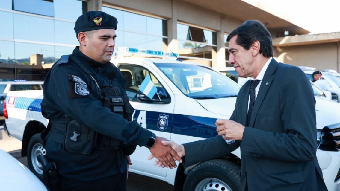 Refuerzan la seguridad en Jujuy con nuevos móviles policiales