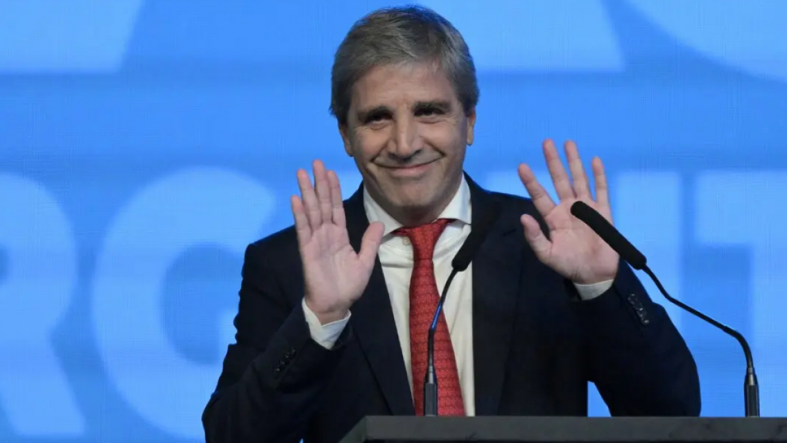 Caputo apuesta fuerte: "Se vienen los mejores 18 meses en d�cadas"