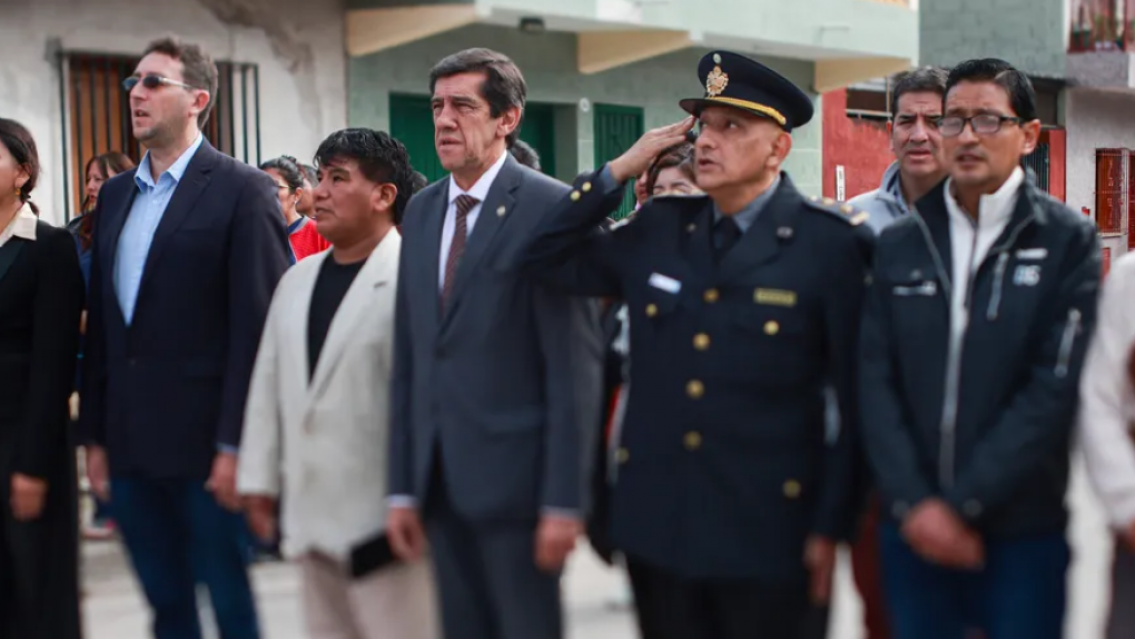 Jujuy: el barrio San Francisco de �lava celebr� 64 a�os con presencia del gobernador