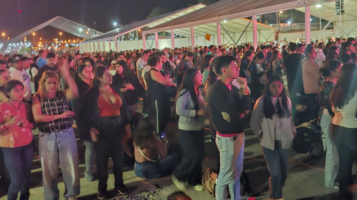 Ciudad Cultural copada: as� se vive la Serenata a la Ciudad