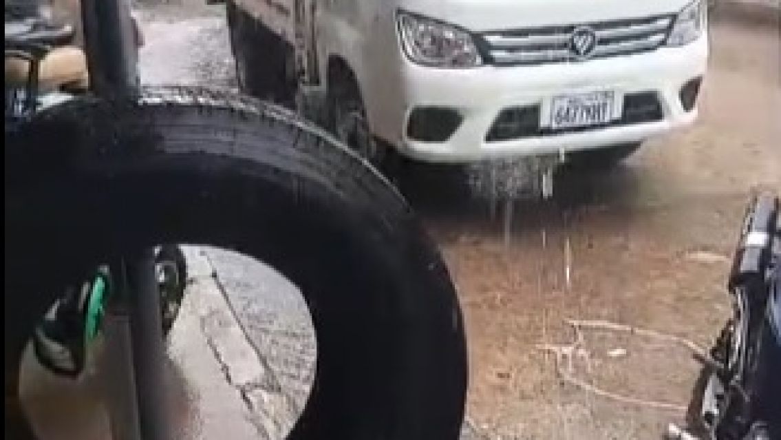 Frontera con Bolivia pasada por agua: evalúan suspender el paso de chalanas