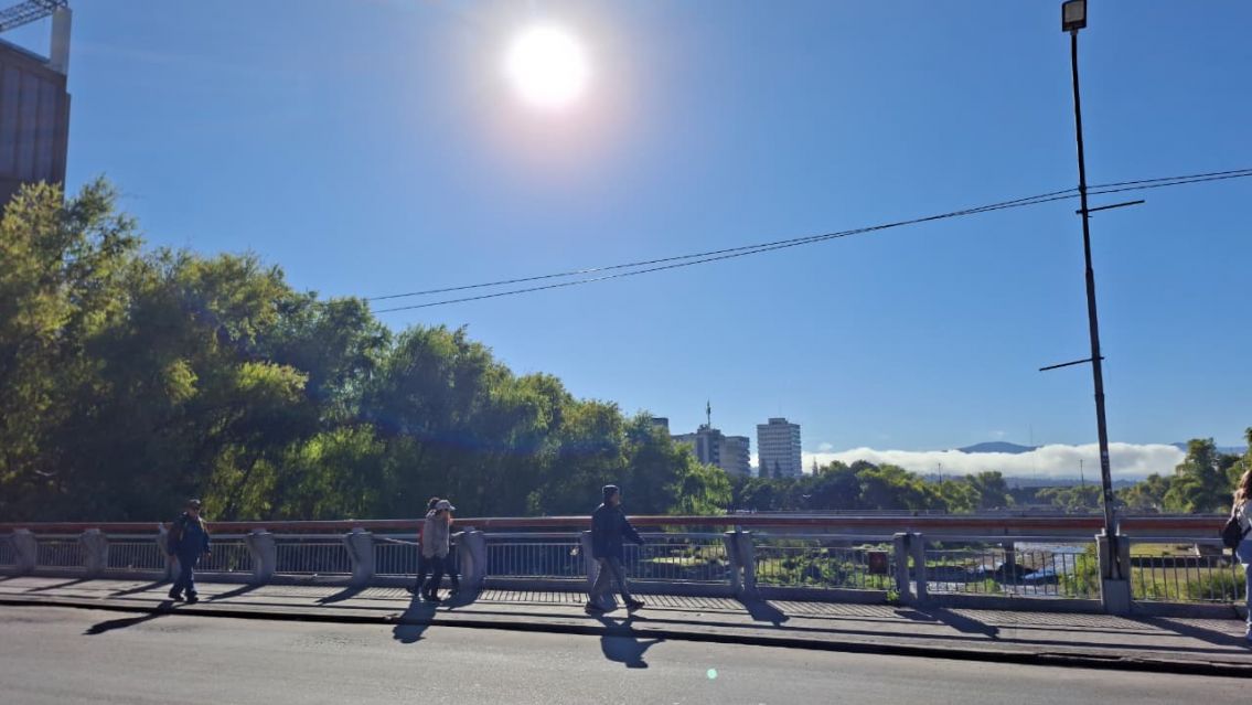 Volvi� el sol a Jujuy pero no va a calentar mucho 