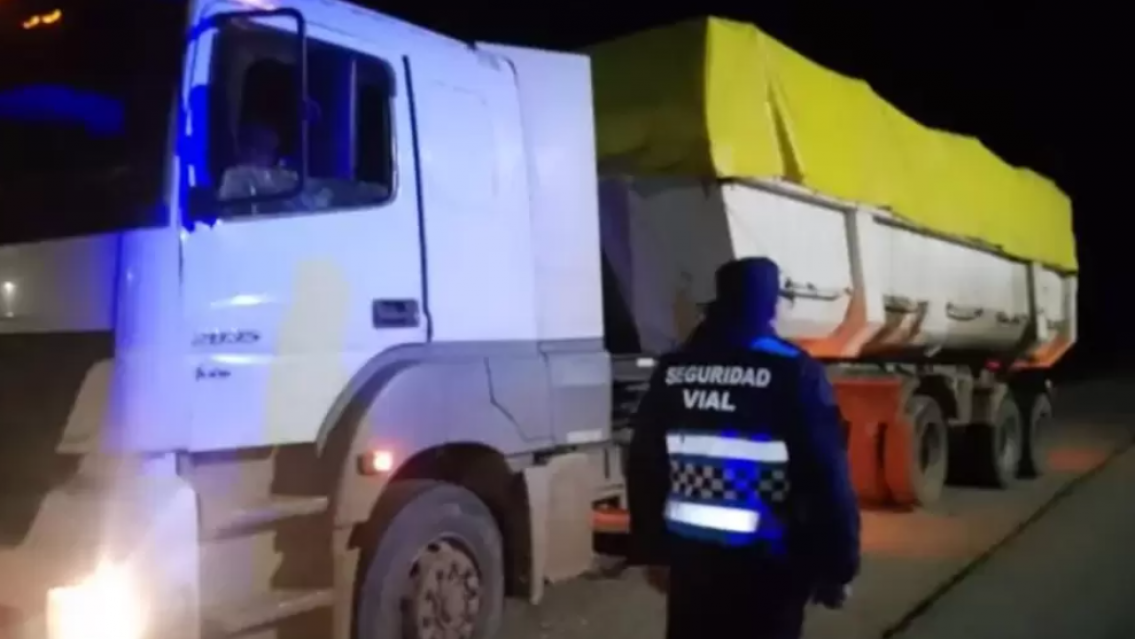 Cayó en Salta un camión con pedido de secuestro de Jujuy