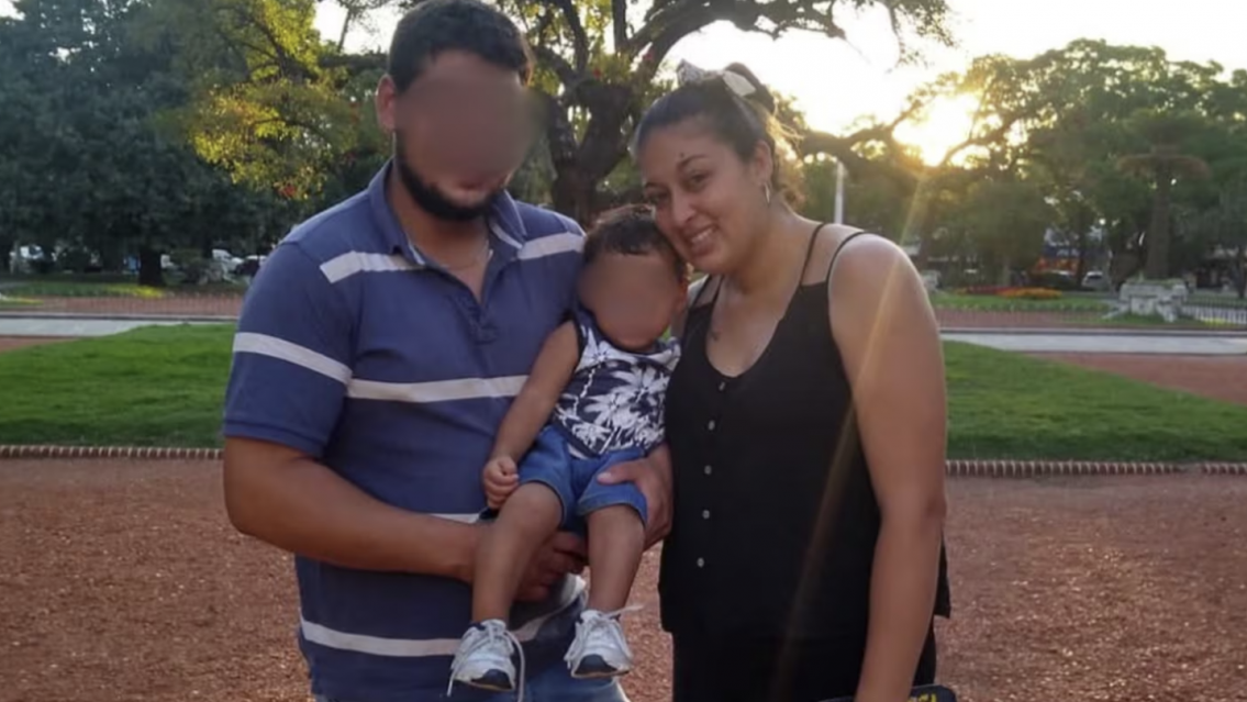 Un descampado, los restos de una mujer y una familia destrozada