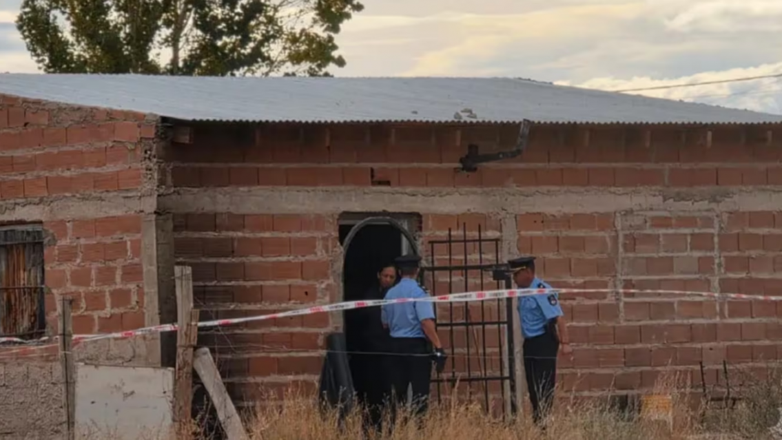 Encontr� a su hijo de la peor forma en su casa: ten�a una "tumbera" al lado