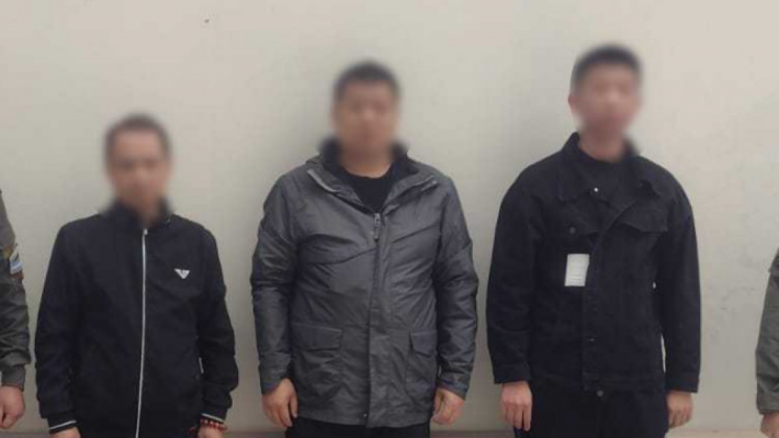 Chinos iban a Perico con documentos argentinos falsificados y quedaron detenidos