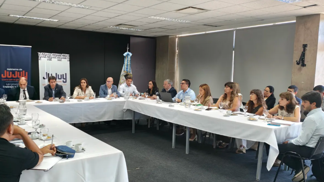 Jujuy reabre la negociación salarial con los gremios estatales