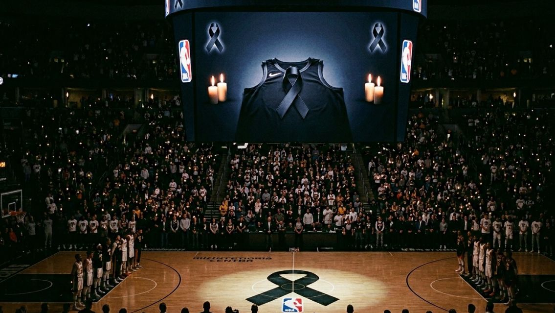 Tragedia en la NBA: en pleno playoffs, murió una figura muy querida a los 29 años