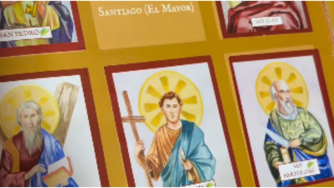 En pleno furor por el �lbum del Mundial, lanzaron un �lbum de figuritas de los santos