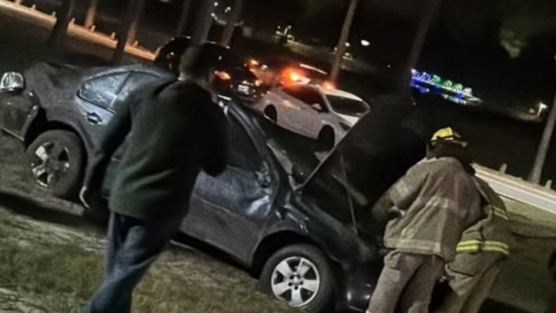 Iba a festejar sus 15 a�os, pero est� en terapia intensiva tras ser atropellada