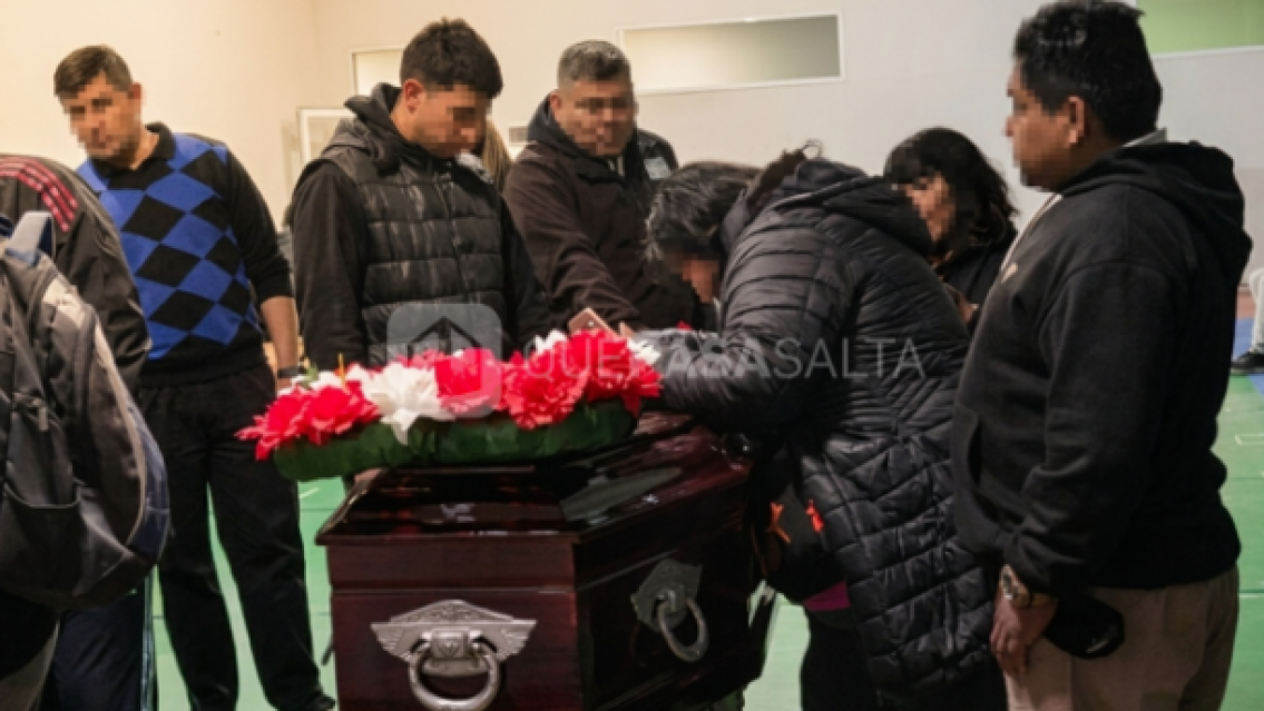 Desgarradora despedida al bebe que murió en la explosión por una garrafa