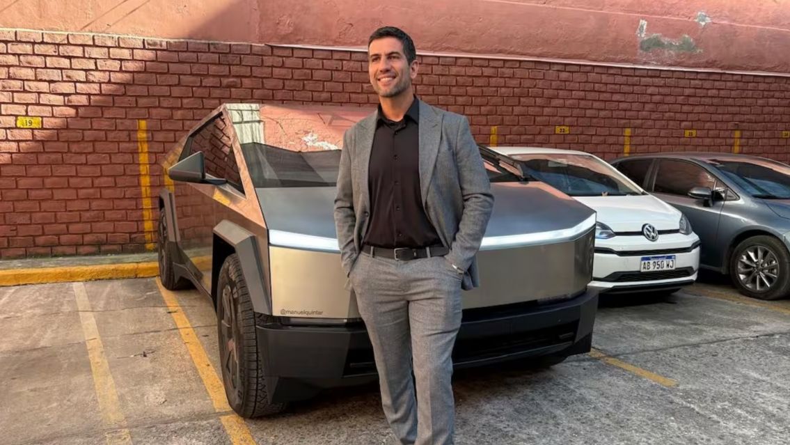 El Tesla del diputado Quintar vale lo mismo que m�s de 1.000 jubilaciones m�nimas