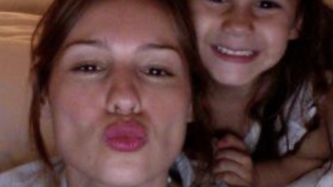 "Les presto mis zapatos": fuerte mensaje de Pampita para recordar a su hija