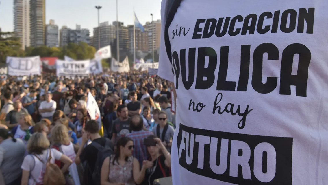 Convocan a un festival en Jujuy para defender la educaci�n p�blica y el financiamiento universitario