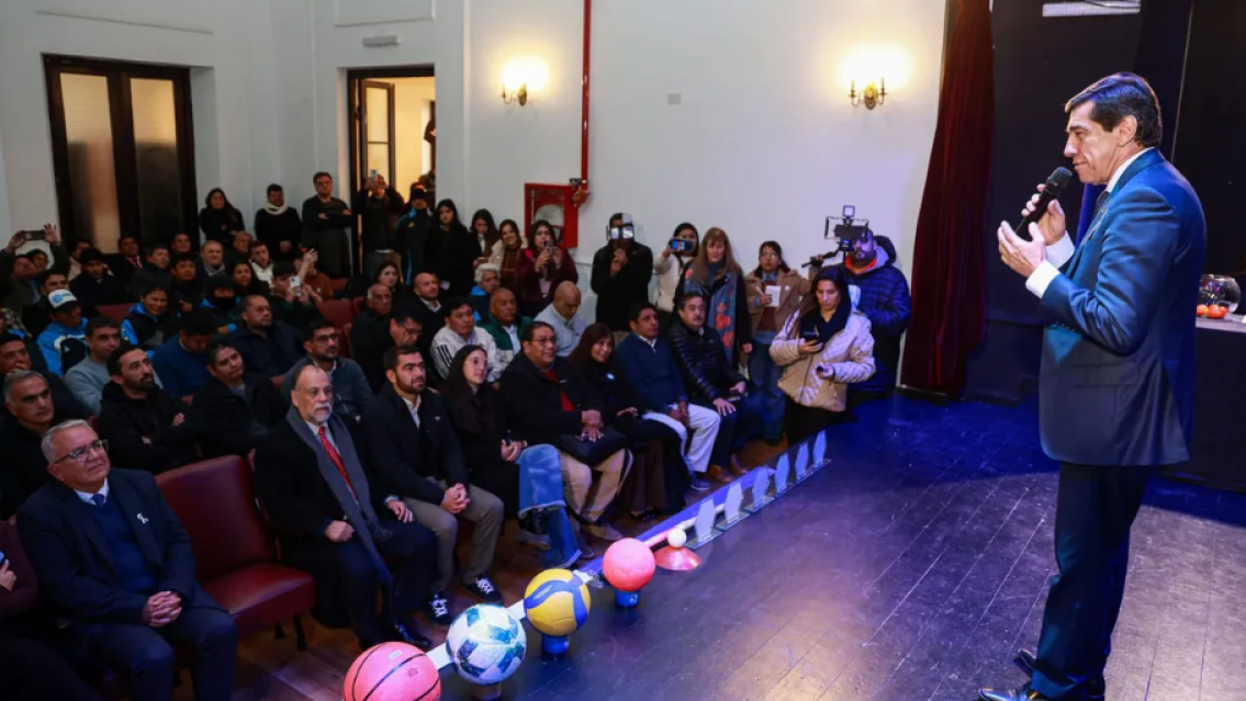 Jujuy lanz� la Copa Energ�a Viva 2026 con f�tbol, v�ley, rugby y m�s