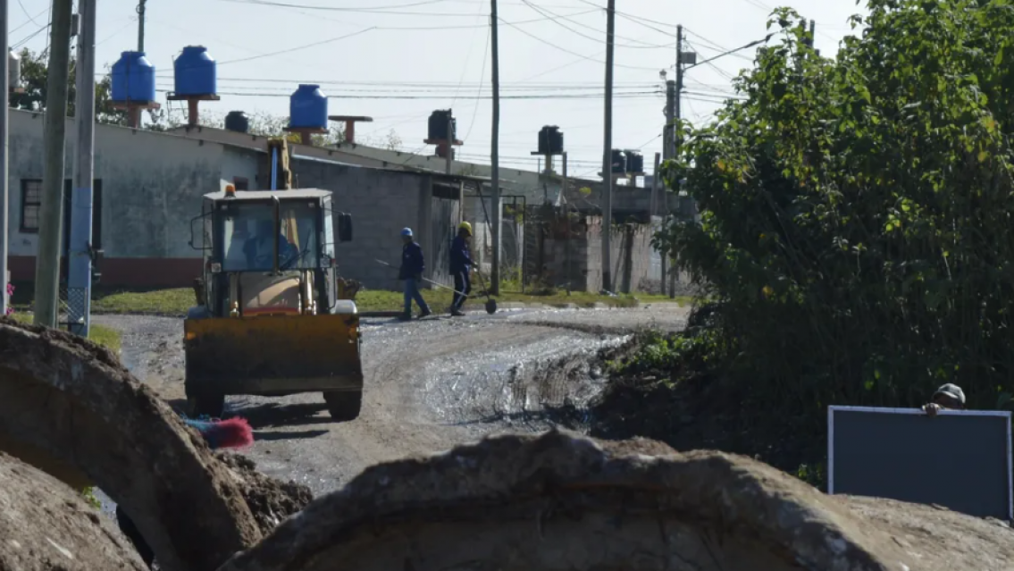 Construyen nuevos puentes alcantarilla en Alto Comedero para mejorar el tr�nsito
