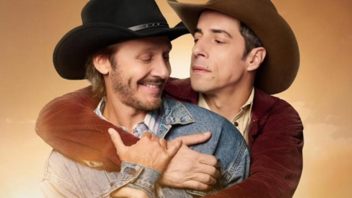 Protagoniza una obra con temática homosexual y fueron a gritarle a la salida del teatro