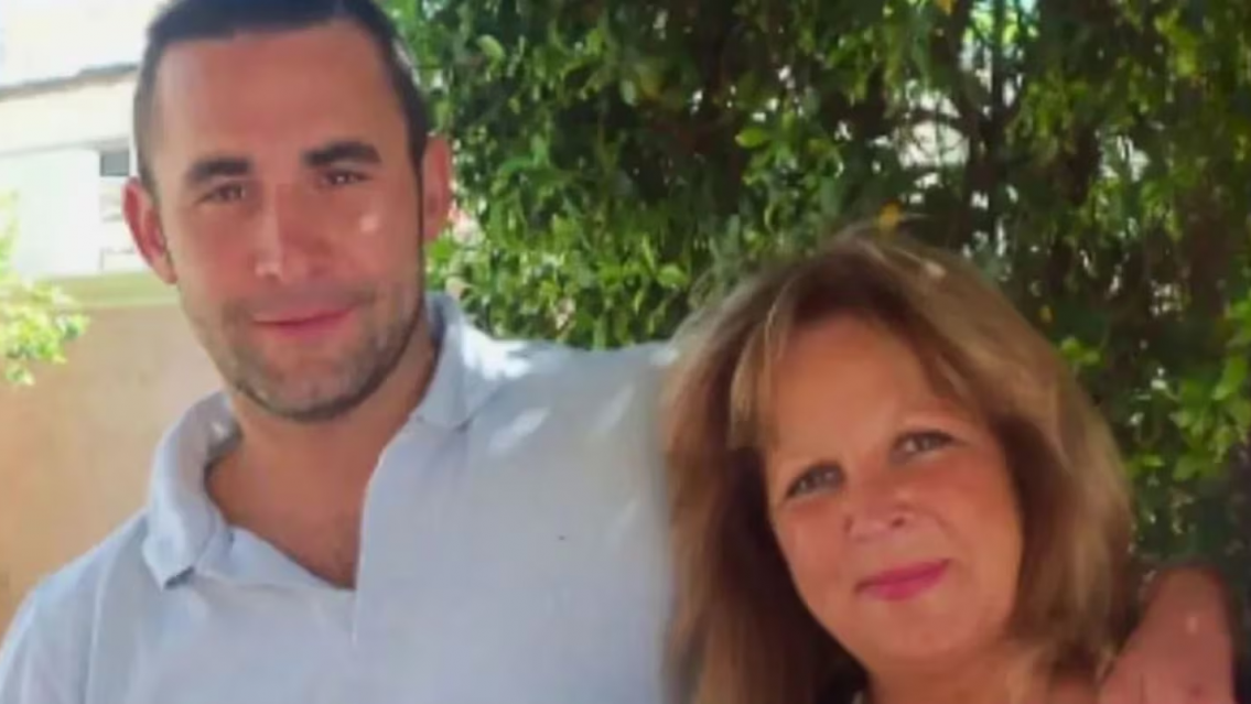 Gritos y desesperación: encontraron calcinada a una maestra jardinera y apuntan a su hijo
