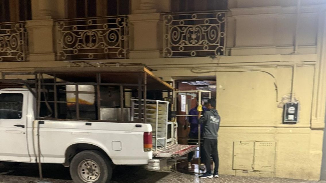 Tristeza en pleno centro de Jujuy: cerró un histórico restaurante de la peatonal Belgrano