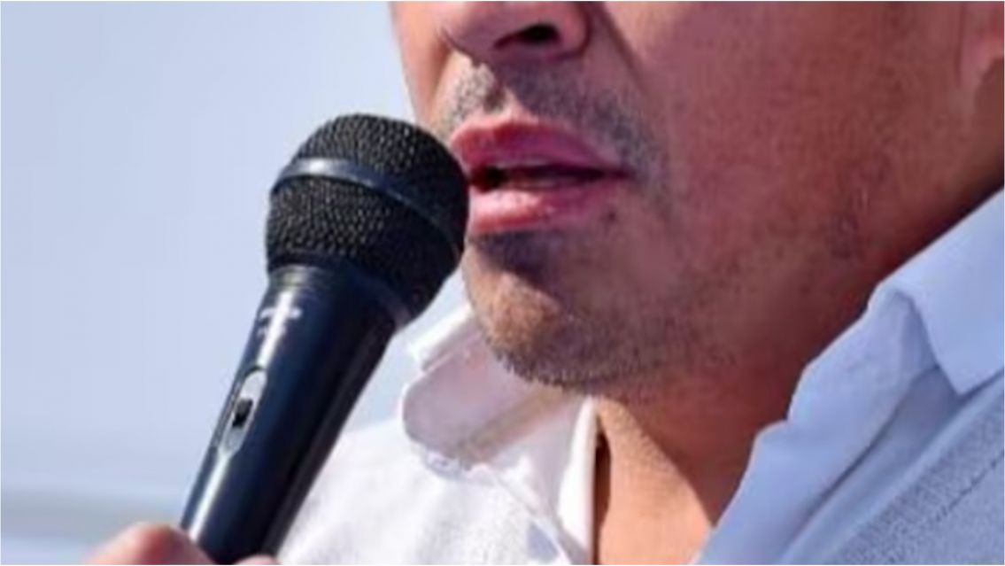 "No duermo, no como": el llanto de un intendente que confesó no tener para pagar sueldos